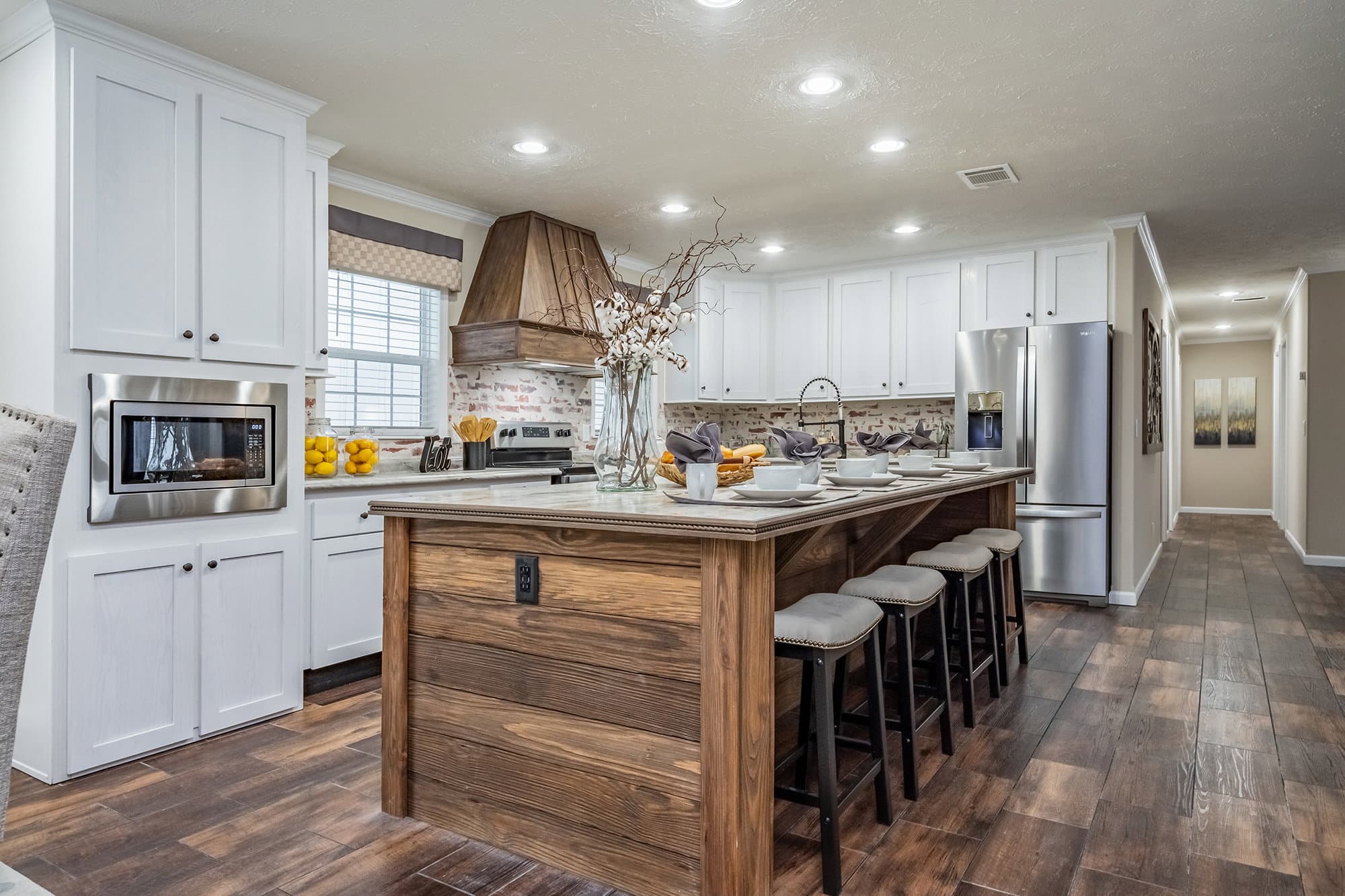 Kb-3245 kitchen home features