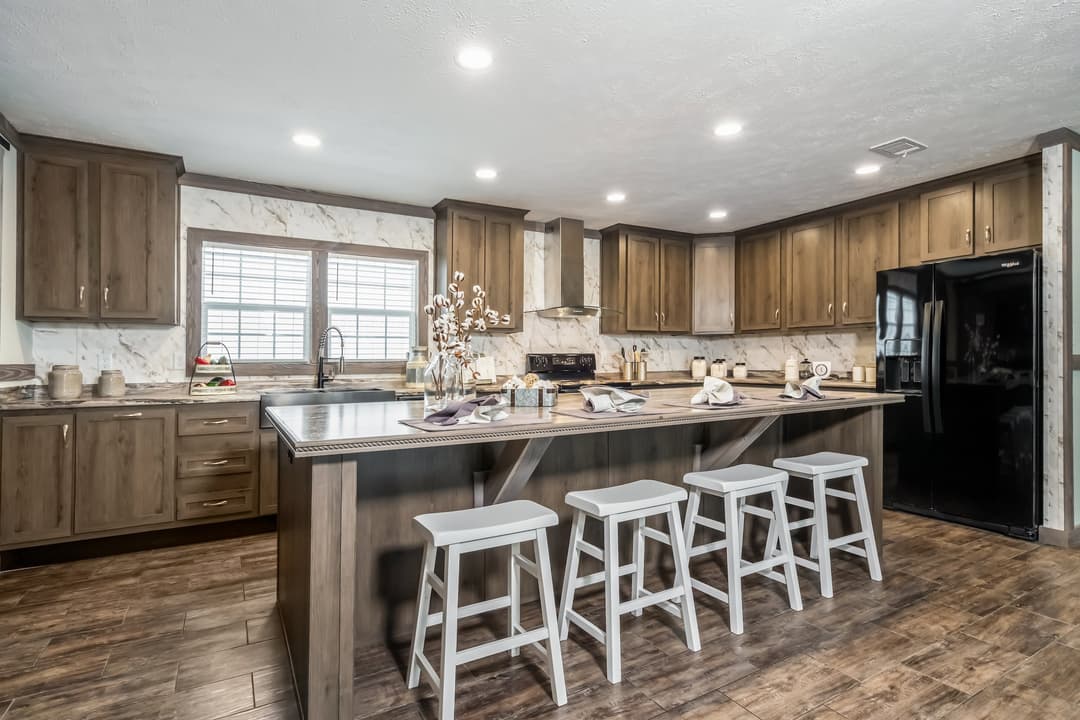 Md-44-32 kitchen home features