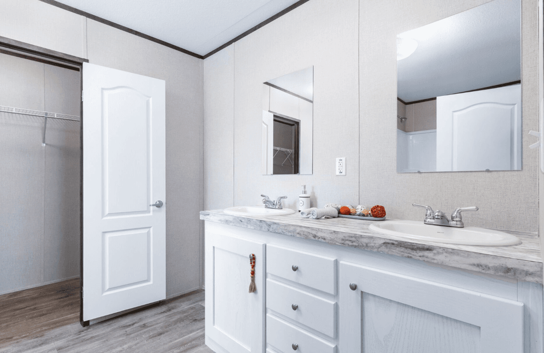The nassau doublewide bathroom home features