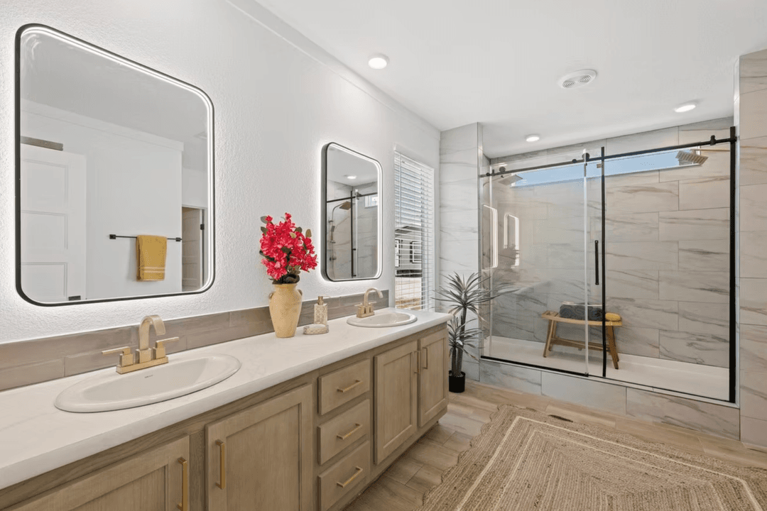Luxe haven bathroom home features