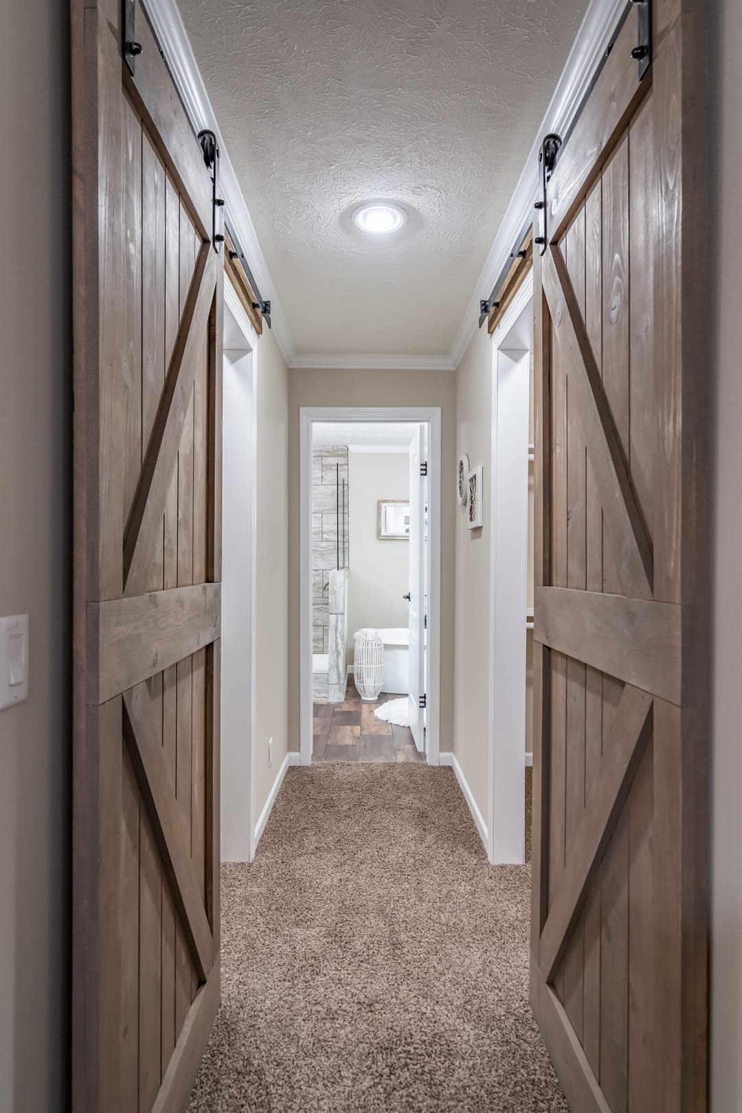 Kb-3245 interior home features