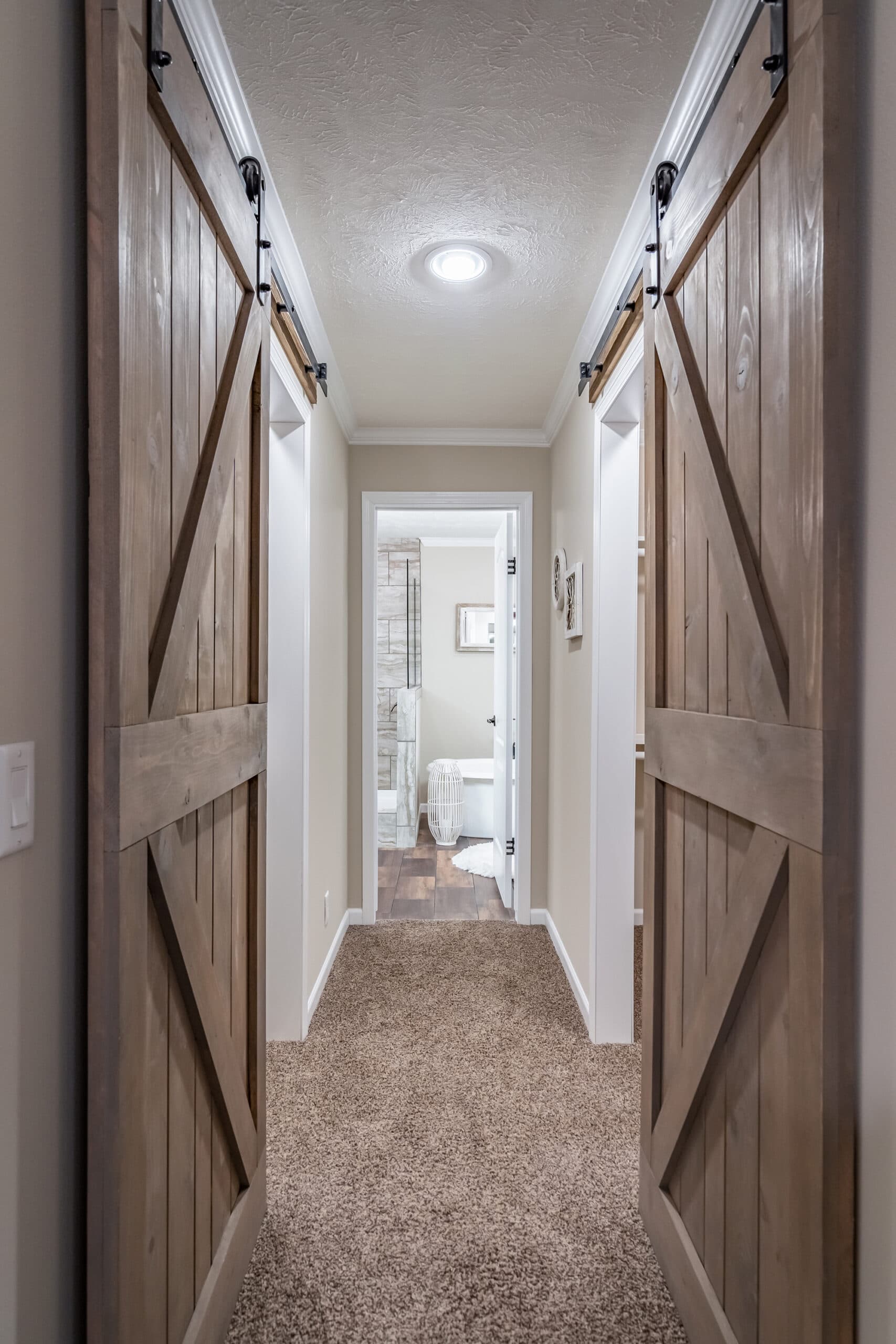 Kb-3245 interior home features