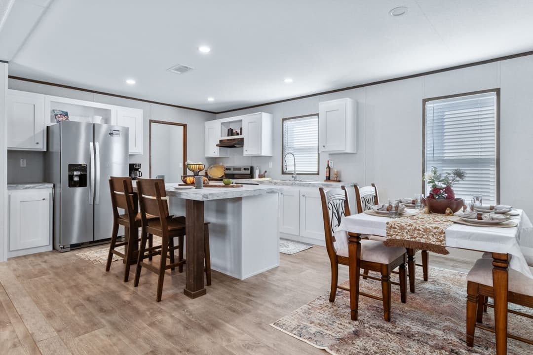 Rosewood doublewide interior home features