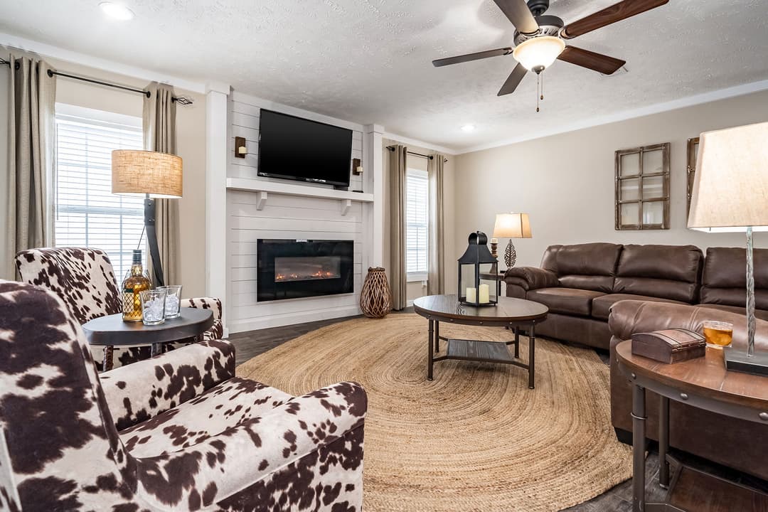 Md-42-32 interior home features