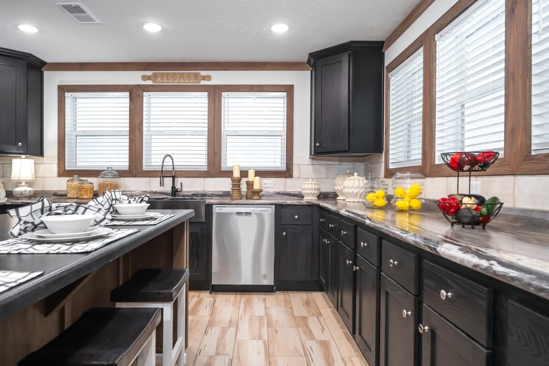 Kb-3249 kitchen home features