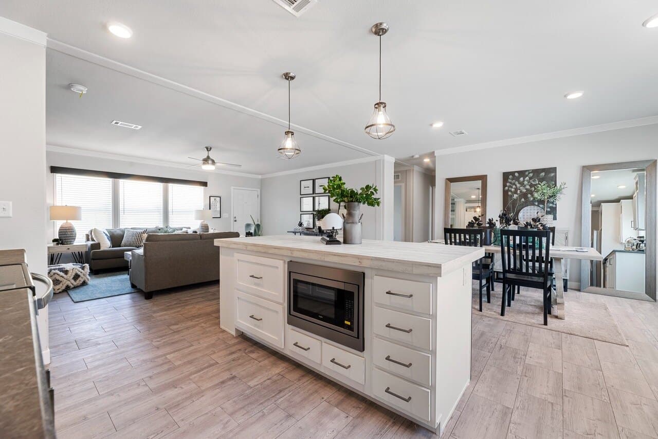 Urban value 32563a kitchen home features