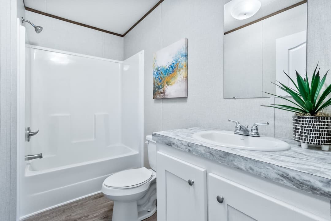 Rosewood doublewide bathroom home features