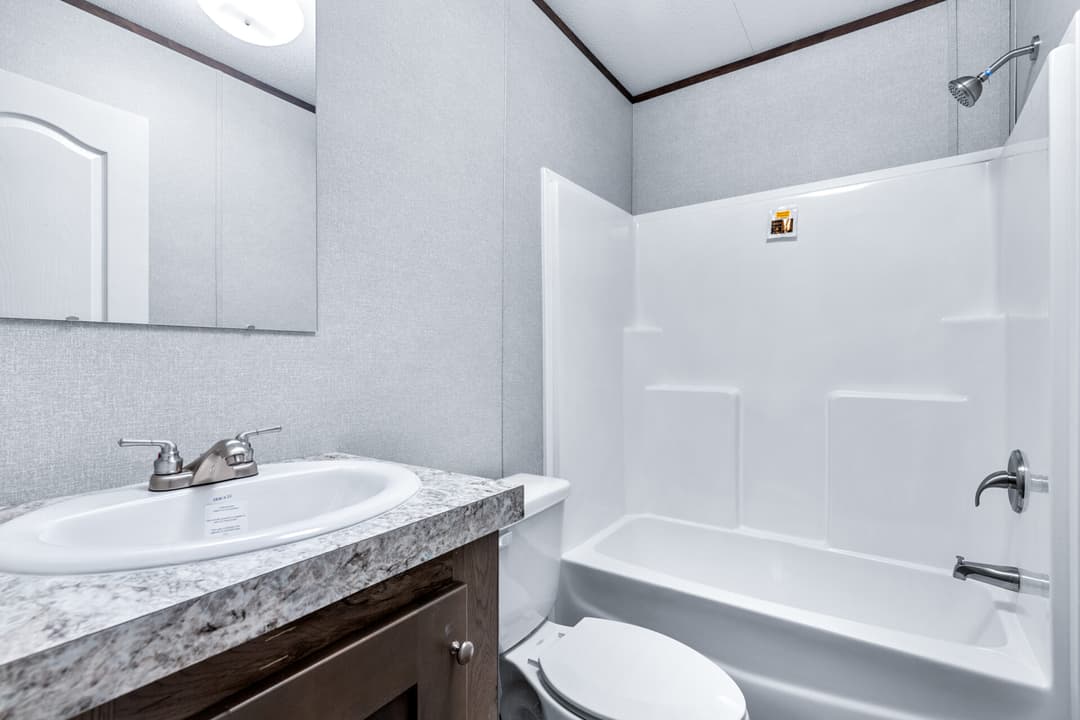 Atlantis 16x76 bathroom home features