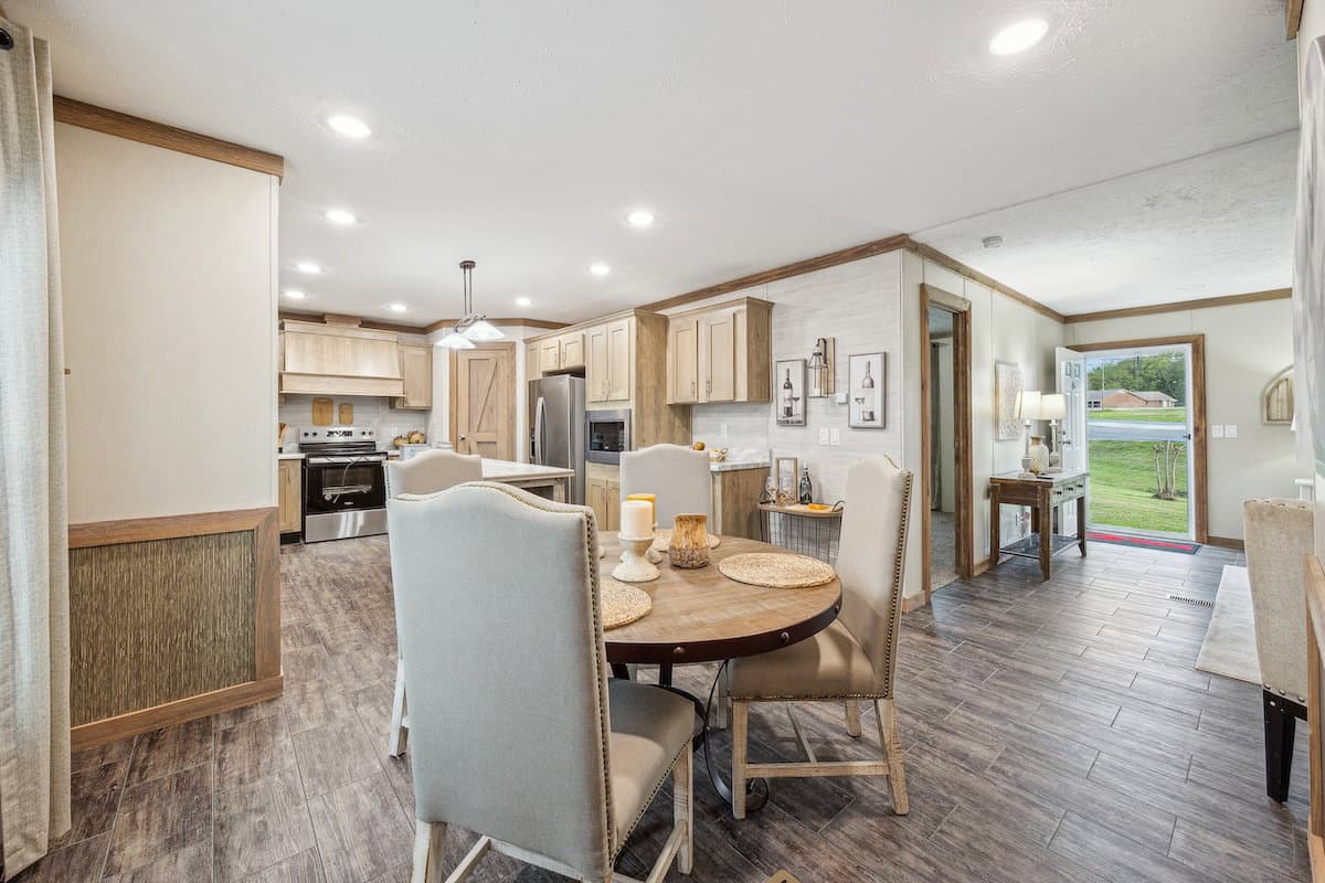 Md-26-32 interior home features