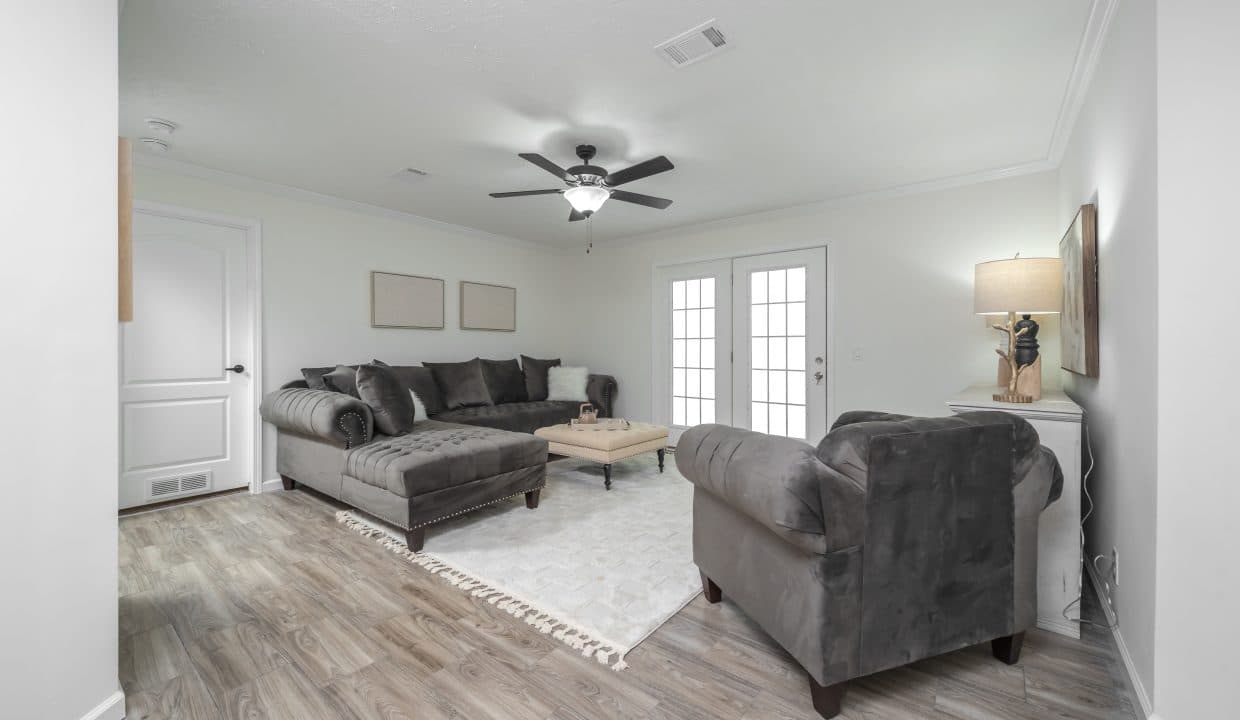 Kb-3250 interior home features