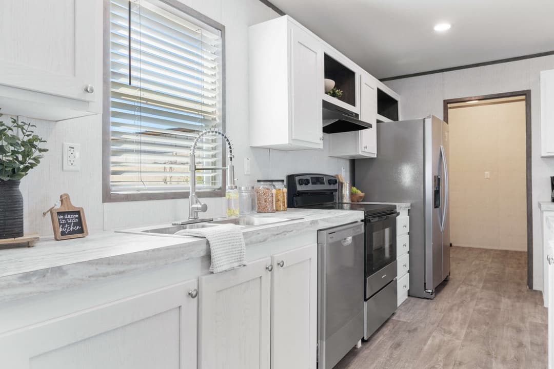 Panama doublewide kitchen home features