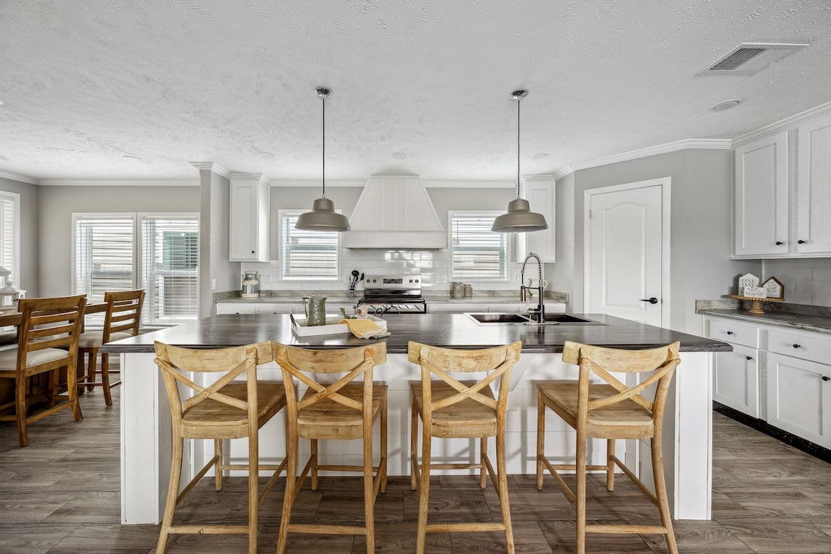 The achilles kitchen home features