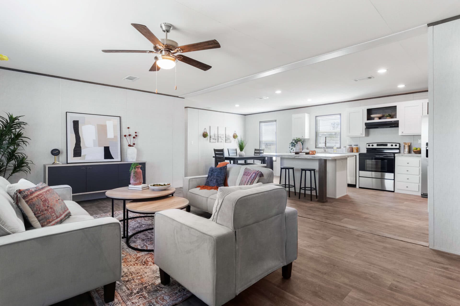 Panama doublewide interior home features