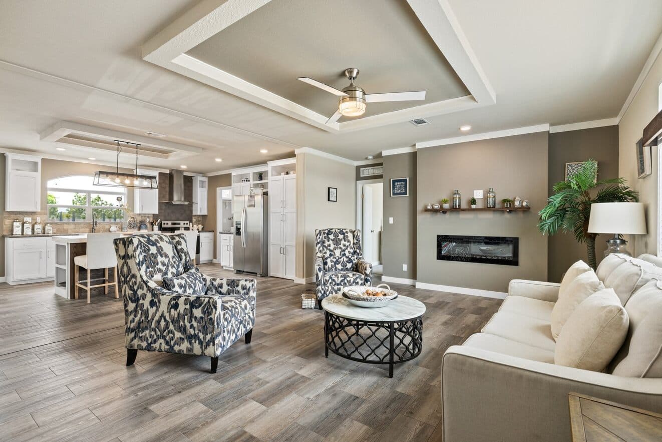 El rancho interior home features