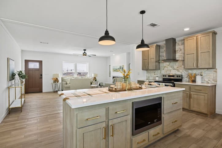 Luxe haven 32724a kitchen home features