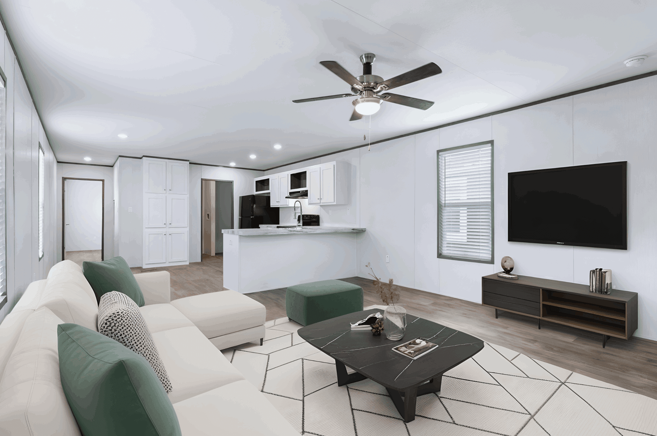 Atlantis 16x76 interior home features