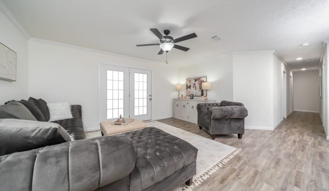 Kb-3250 interior home features