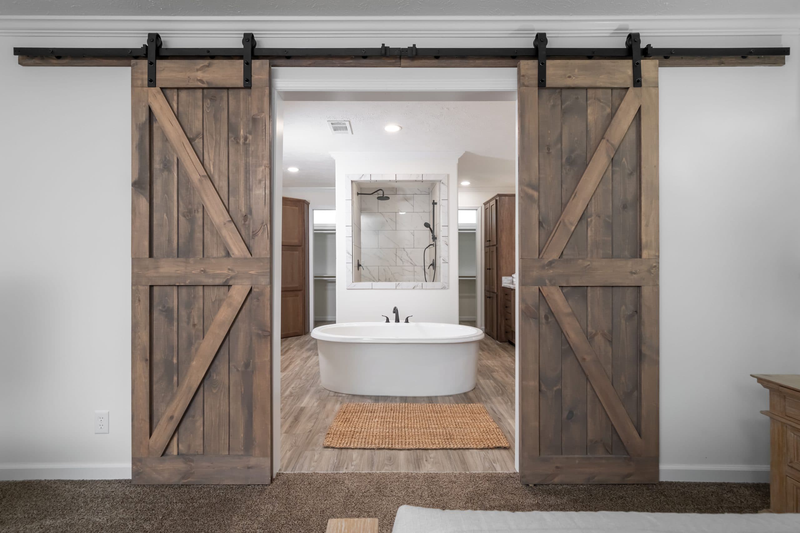 Kb-3250 bathroom home features