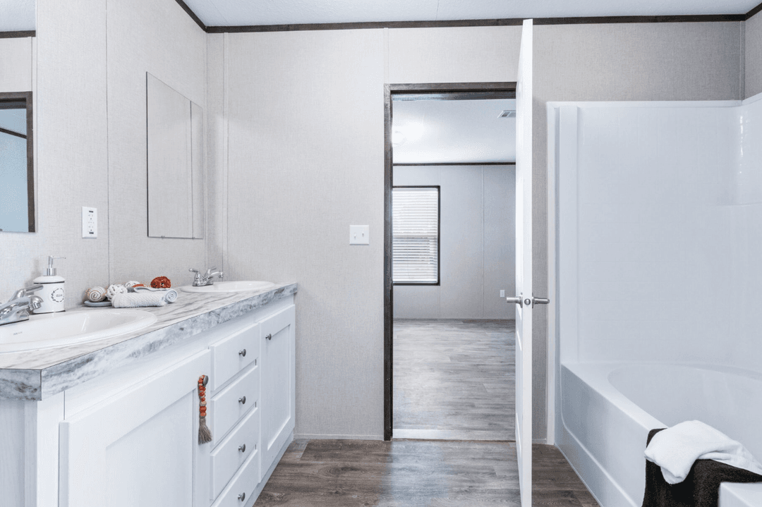 The nassau doublewide bathroom home features