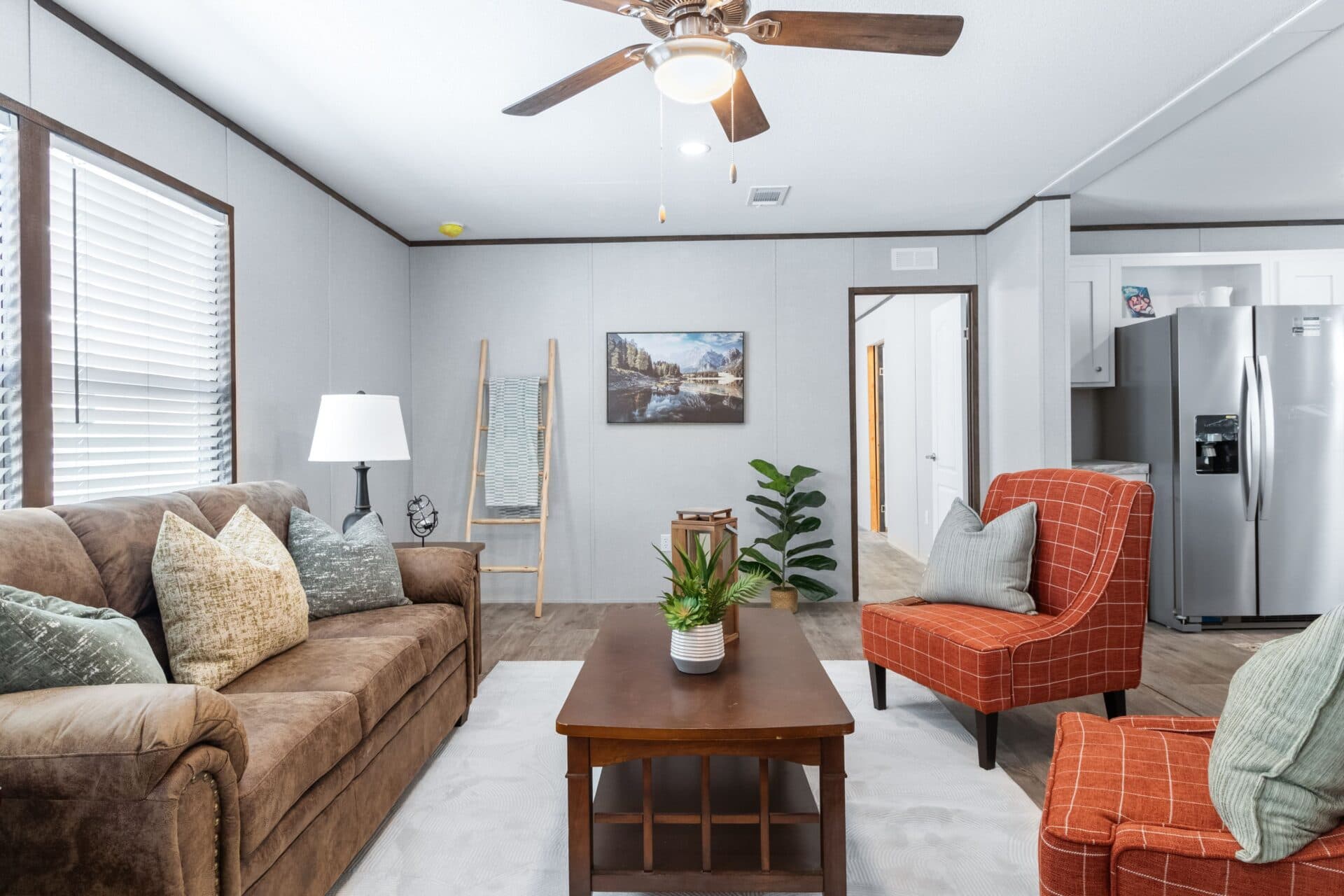Rosewood doublewide interior home features