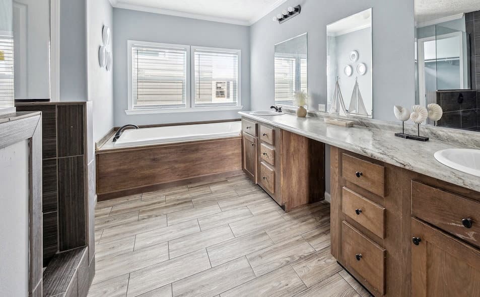 The achilles bathroom home features