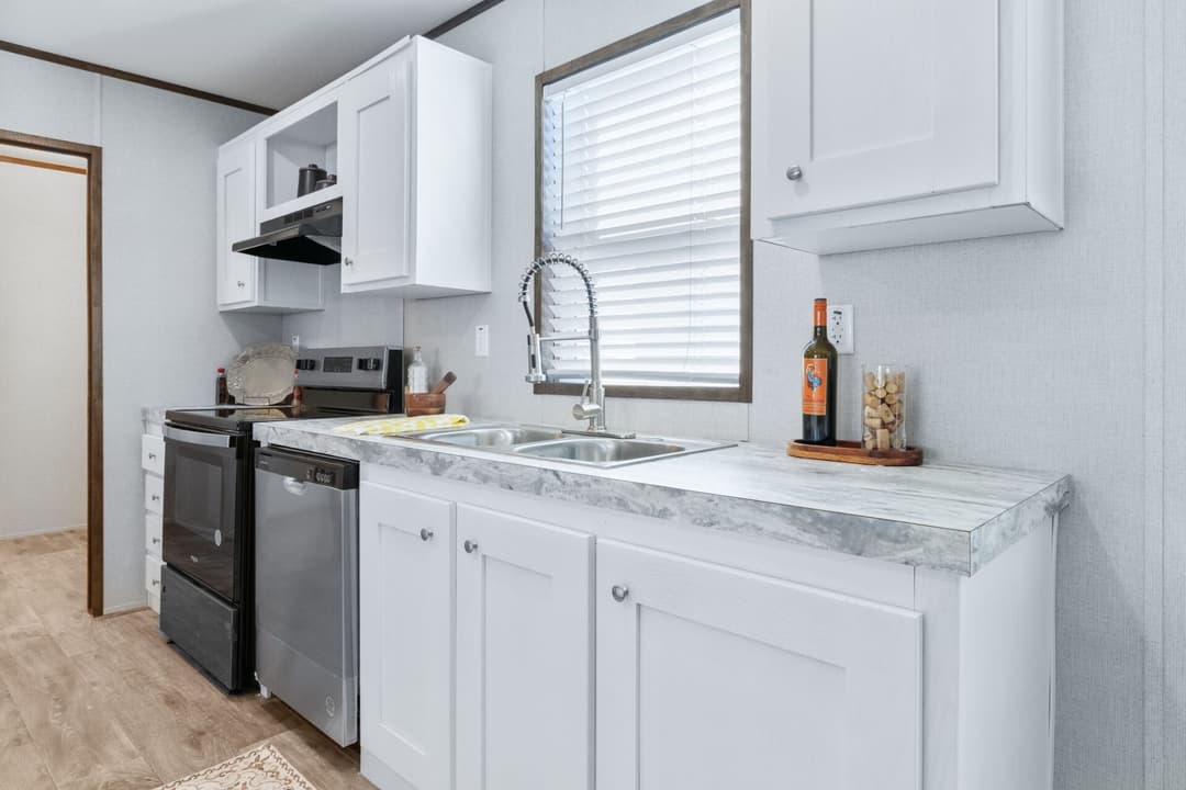 Rosewood doublewide kitchen home features