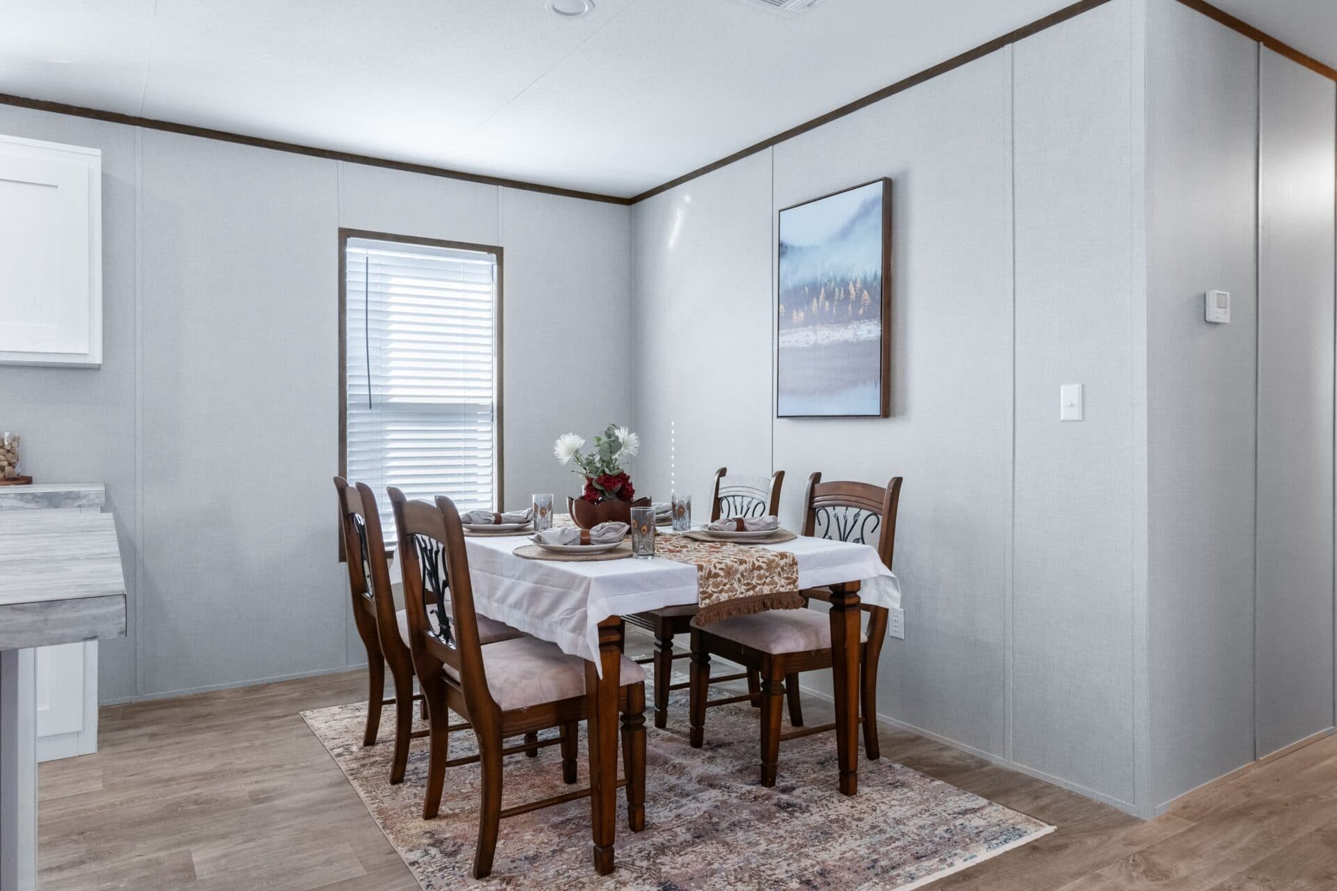 Rosewood doublewide interior home features