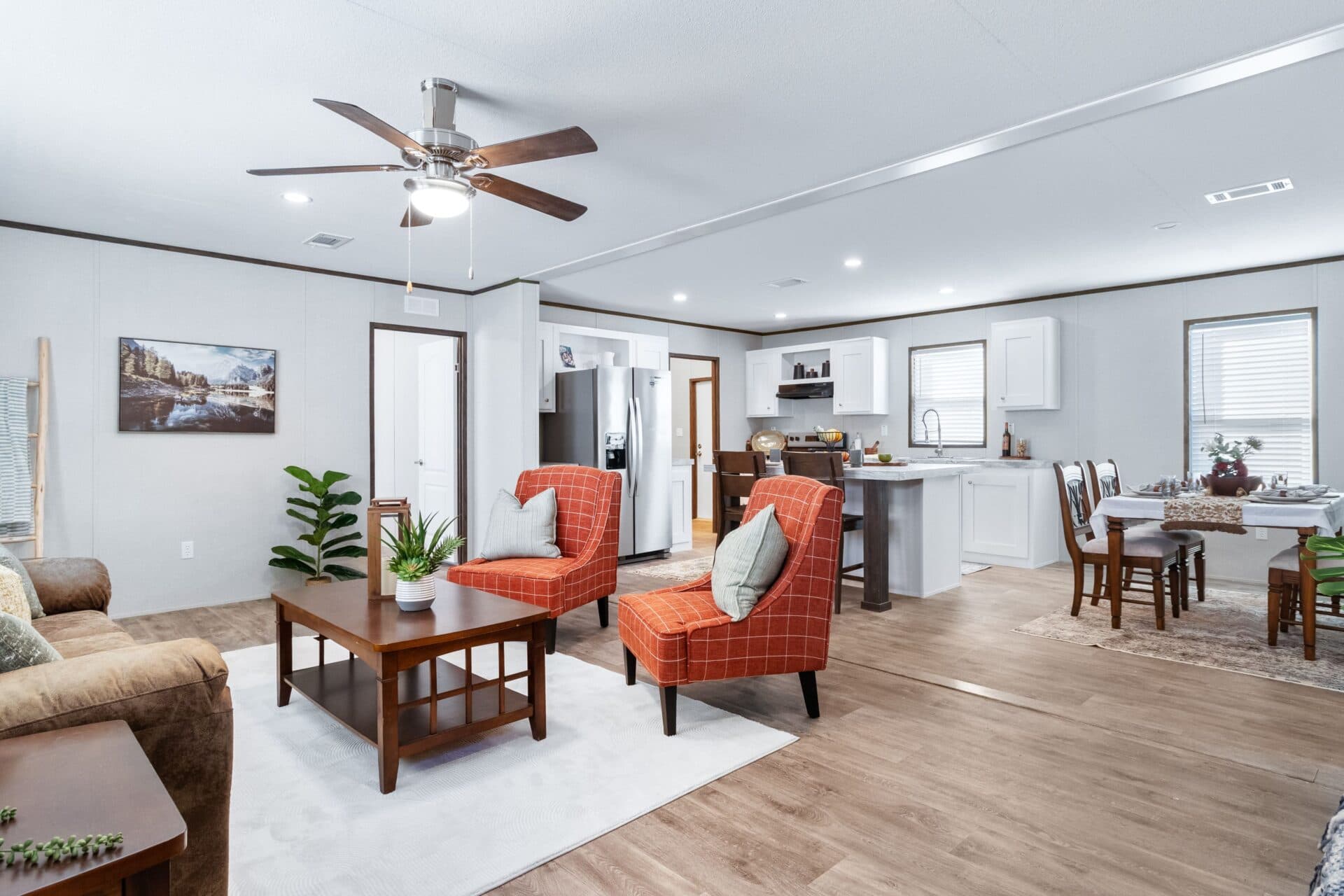 Rosewood doublewide hero and interior home features