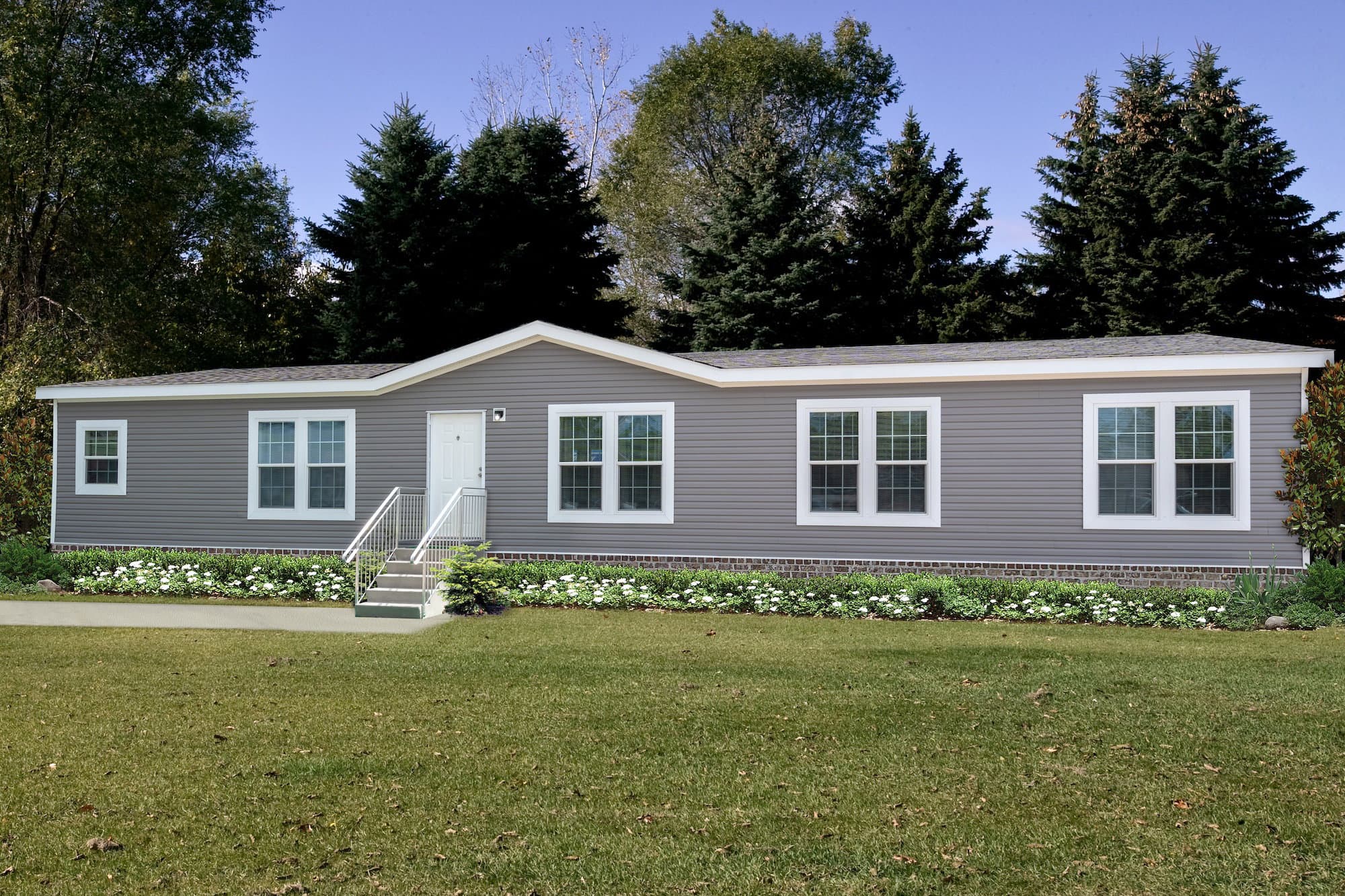 Md-50 hero, elevation, and exterior home features