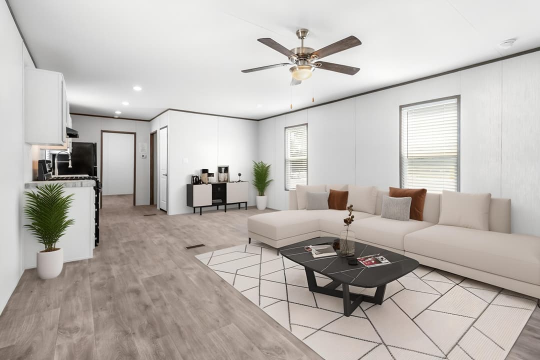 Molly 16x60 interior home features