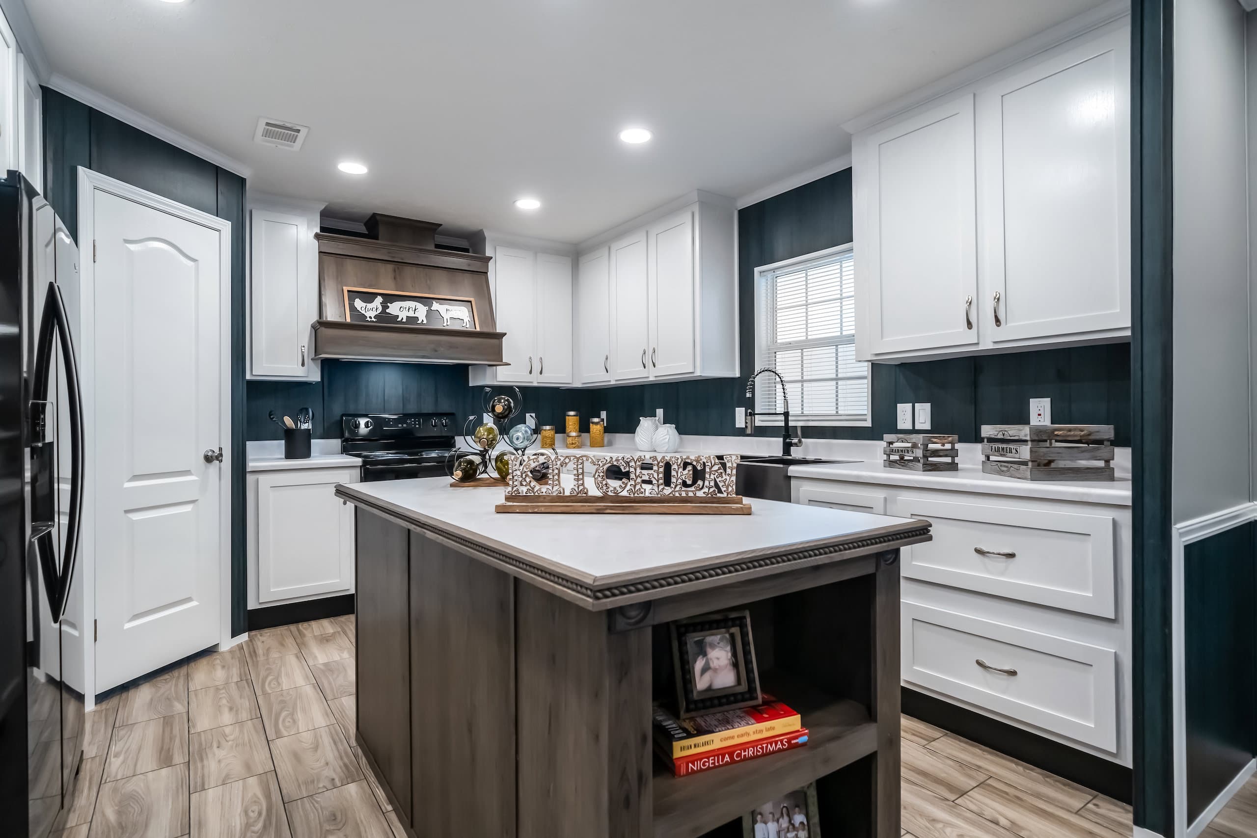 Md series kitchen home features