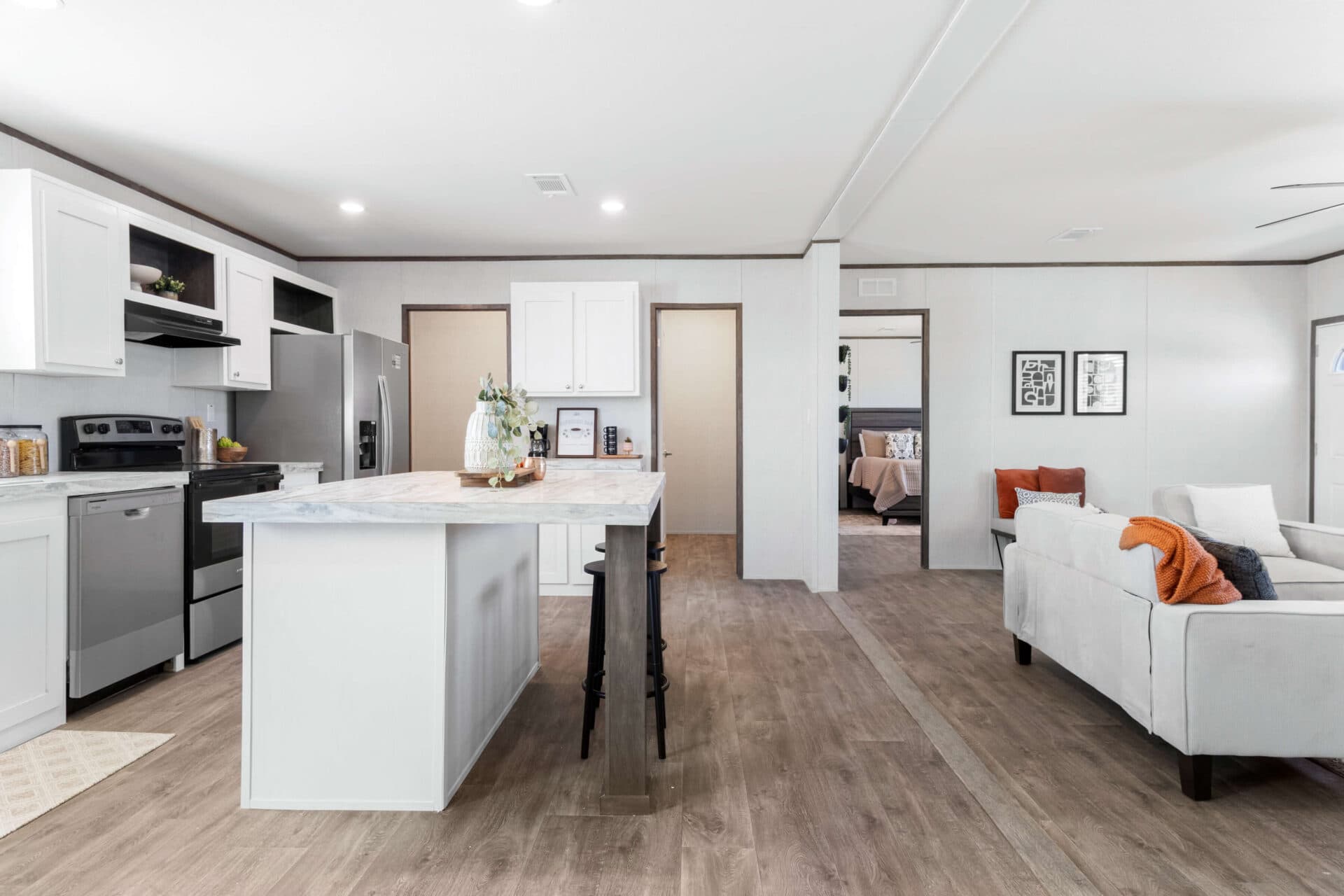 Panama doublewide interior home features