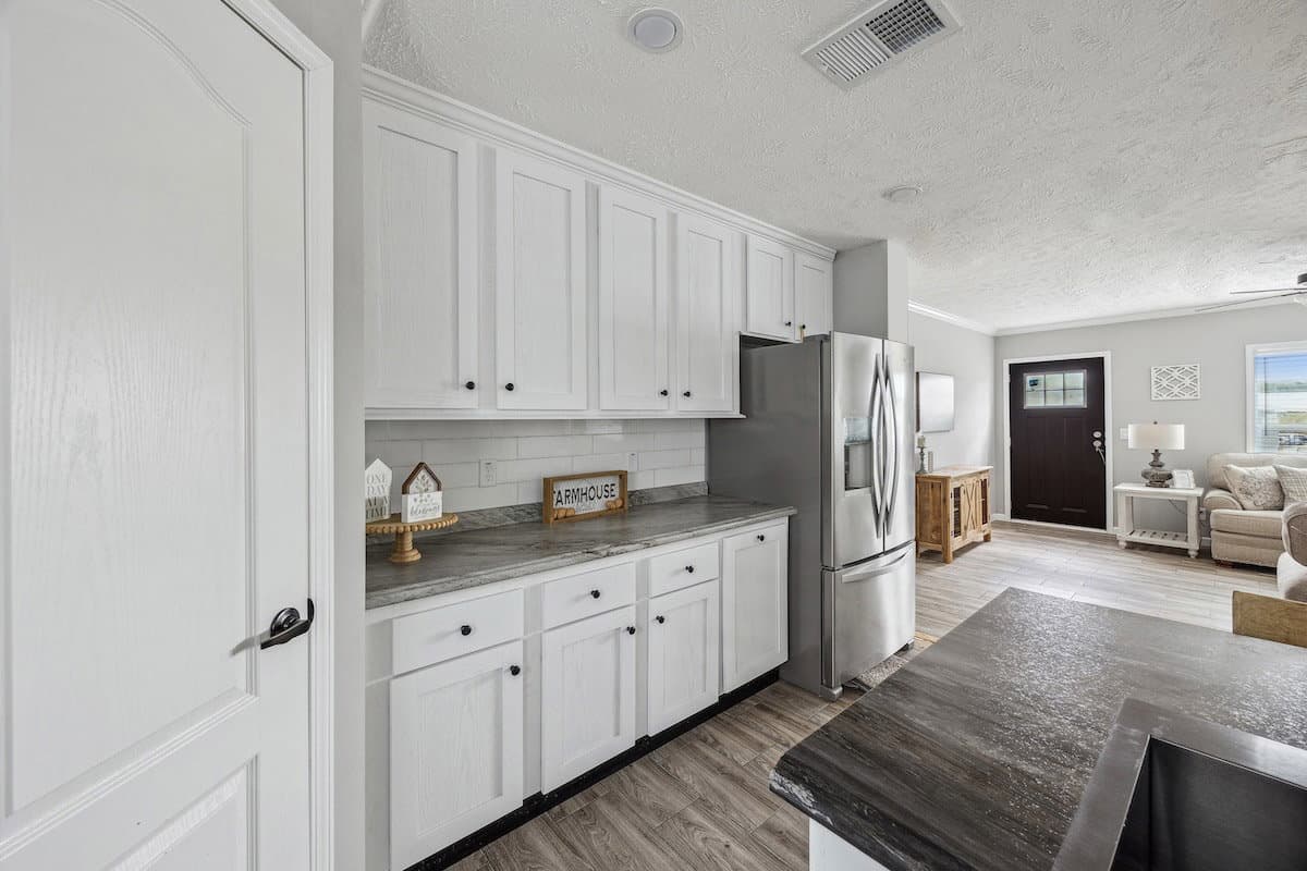 The achilles kitchen home features