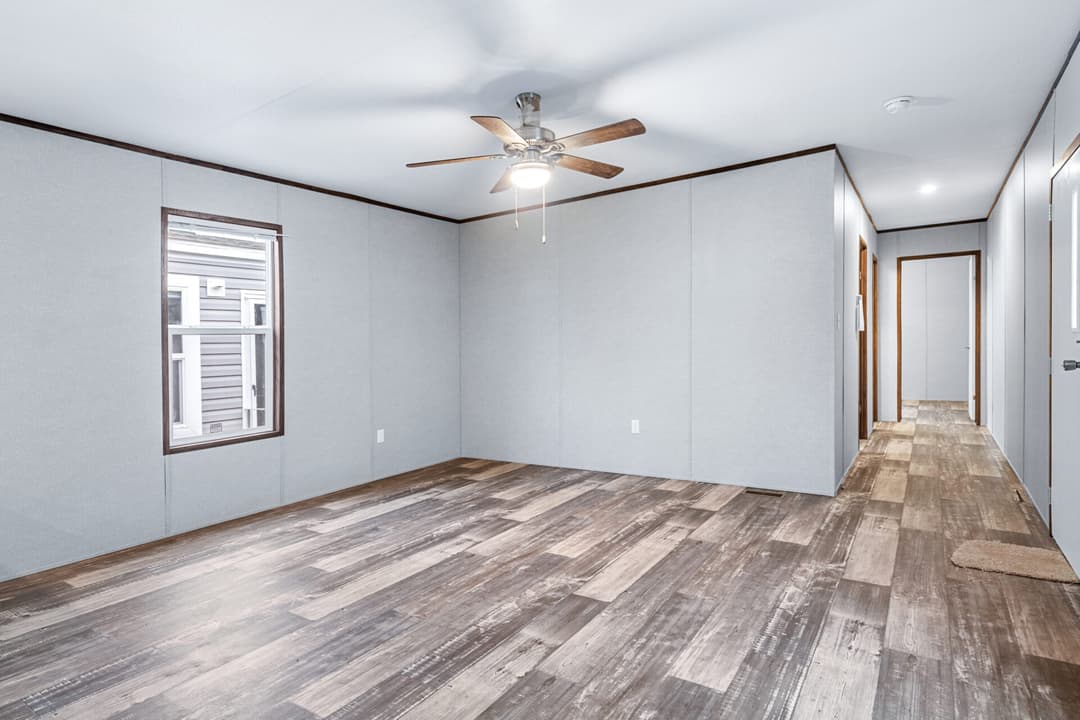 Atlantis 16x76 interior home features